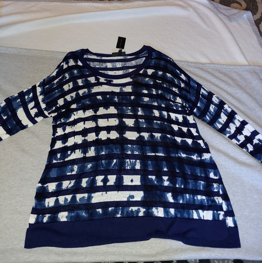NWT Light Weight Sweater
